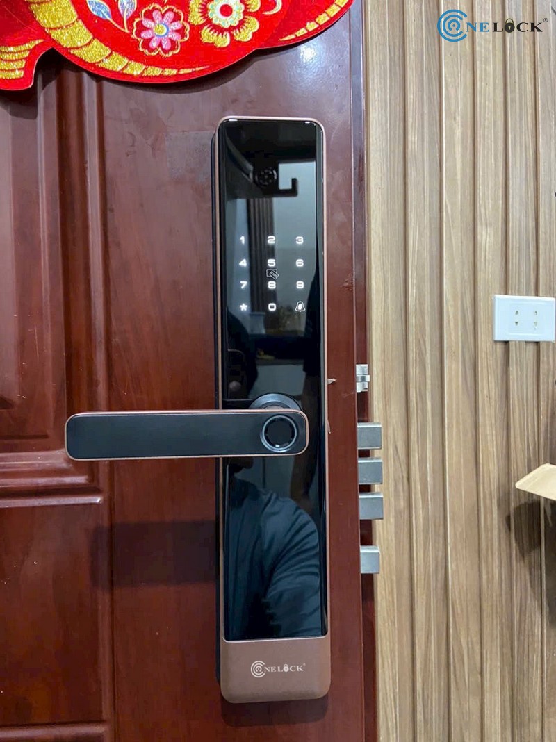 Khóa cửa vân tay Điện Biên - Lắp cho cửa gỗ