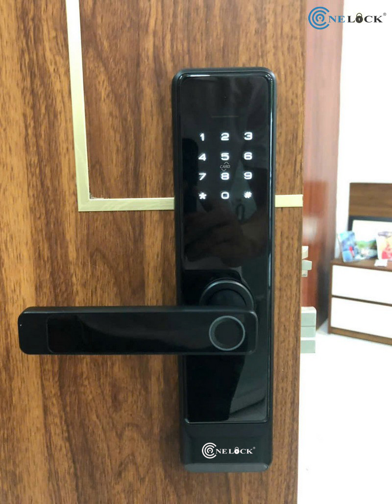 Khóa cửa vân tay giá rẻ Tuyên Quang - Lắp cho cửa nhựa giả gỗ